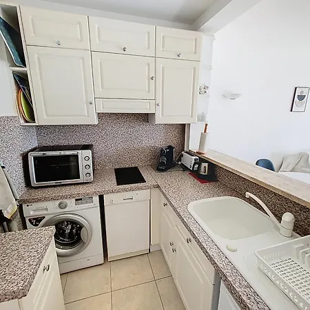 A Deux Pas Des Plages Terrasse Vue 11l Apartamento *